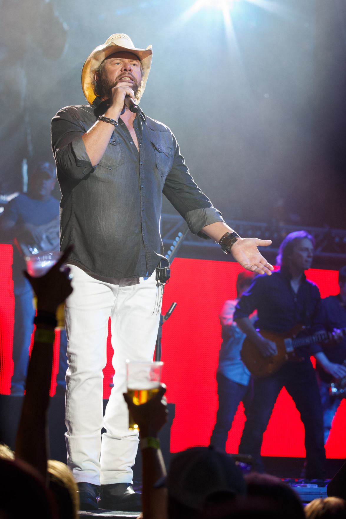 Toby Keith 2016 concert